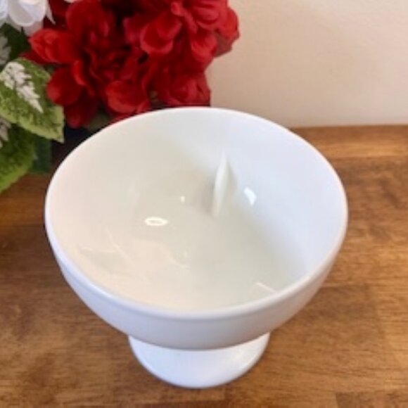 Vintage Milk‎ Glass Pedestal Planter Compote Bowl White Mid-Century Decor - Picture 3 of 4